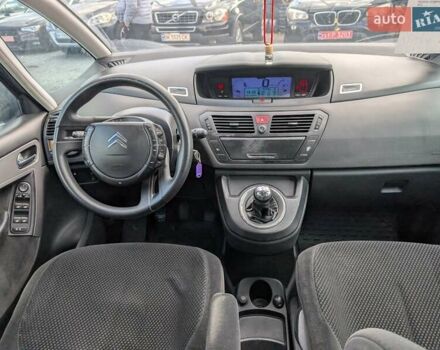 Ситроен Гранд С4 Пикассо 2008 в Ровно на Automoto.ua Серый Ситроен Гранд С4 Пикассо, объемом двигателя 1.6 л и пробегом 269 тыс. км за 4995 $, фото 30 на Automoto.ua