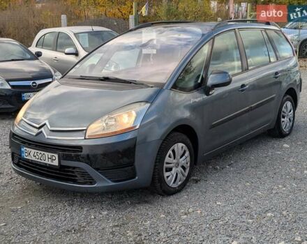 Ситроен Гранд С4 Пикассо 2008 в Ровно на Automoto.ua Серый Ситроен Гранд С4 Пикассо, объемом двигателя 1.6 л и пробегом 269 тыс. км за 4995 $, фото 1 на Automoto.ua