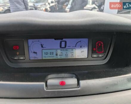 Ситроен Гранд С4 Пикассо 2008 в Ровно на Automoto.ua Серый Ситроен Гранд С4 Пикассо, объемом двигателя 1.6 л и пробегом 269 тыс. км за 4995 $, фото 24 на Automoto.ua