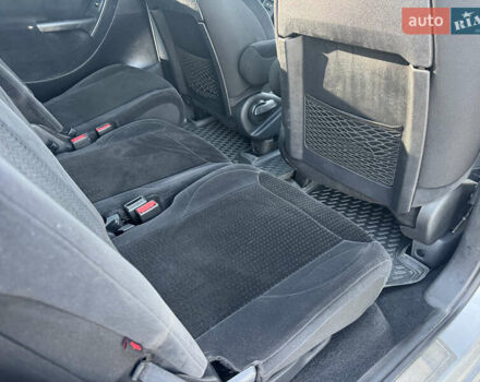 Сірий Сітроен Гранд С4 Пікассо, об'ємом двигуна 1.6 л та пробігом 241 тис. км за 6900 $, фото 33 на Automoto.ua