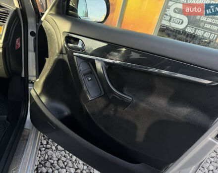 Сірий Сітроен Гранд С4 Пікассо, об'ємом двигуна 1.6 л та пробігом 241 тис. км за 6900 $, фото 28 на Automoto.ua