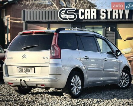 Сірий Сітроен Гранд С4 Пікассо, об'ємом двигуна 1.6 л та пробігом 241 тис. км за 6900 $, фото 5 на Automoto.ua