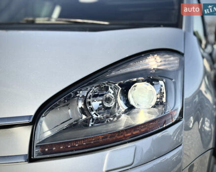 Сірий Сітроен Гранд С4 Пікассо, об'ємом двигуна 1.6 л та пробігом 241 тис. км за 6900 $, фото 14 на Automoto.ua