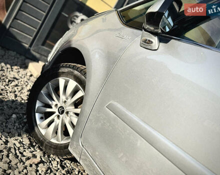 Сірий Сітроен Гранд С4 Пікассо, об'ємом двигуна 1.6 л та пробігом 241 тис. км за 6900 $, фото 23 на Automoto.ua