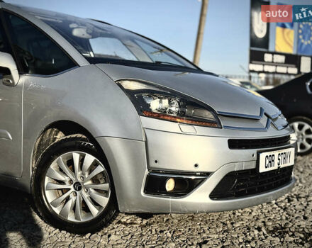 Сірий Сітроен Гранд С4 Пікассо, об'ємом двигуна 1.6 л та пробігом 241 тис. км за 6900 $, фото 12 на Automoto.ua