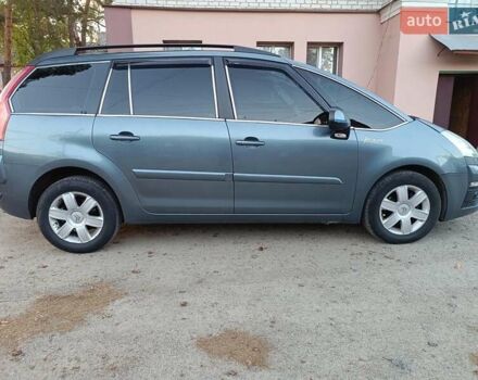 Серый Ситроен Гранд С4 Пикассо, объемом двигателя 1.6 л и пробегом 280 тыс. км за 5500 $, фото 4 на Automoto.ua