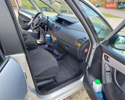 Серый Ситроен Гранд С4 Пикассо, объемом двигателя 1.6 л и пробегом 272 тыс. км за 7650 $, фото 12 на Automoto.ua