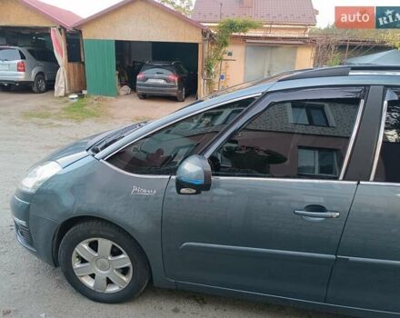 Серый Ситроен Гранд С4 Пикассо, объемом двигателя 1.6 л и пробегом 280 тыс. км за 5500 $, фото 2 на Automoto.ua