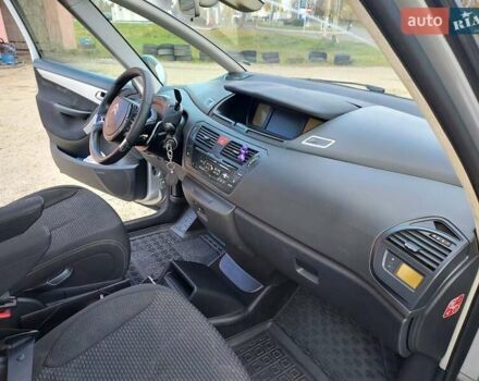 Серый Ситроен Гранд С4 Пикассо, объемом двигателя 1.6 л и пробегом 272 тыс. км за 7650 $, фото 11 на Automoto.ua