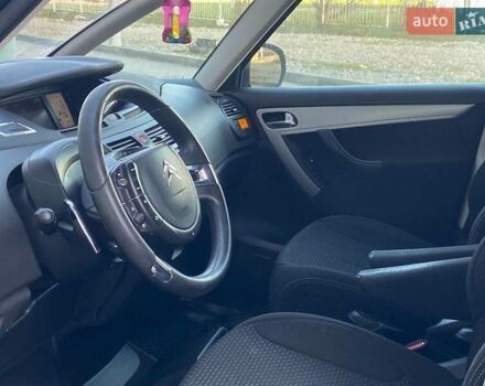 Серый Ситроен Гранд С4 Пикассо, объемом двигателя 1.6 л и пробегом 203 тыс. км за 5900 $, фото 5 на Automoto.ua