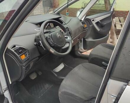 Ситроен Гранд С4 Пикассо 2012 в Тернополе на Automoto.ua Серый Ситроен Гранд С4 Пикассо, объемом двигателя 1.6 л и пробегом 239 тыс. км за 6999 $, фото 26 на Automoto.ua