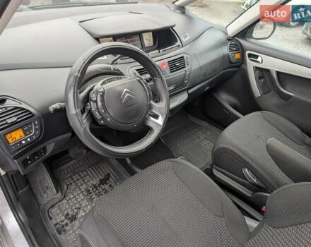 Серый Ситроен Гранд С4 Пикассо, объемом двигателя 1.6 л и пробегом 232 тыс. км за 6550 $, фото 24 на Automoto.ua