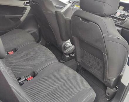 Ситроен Гранд С4 Пикассо 2012 в Тернополе на Automoto.ua Серый Ситроен Гранд С4 Пикассо, объемом двигателя 1.6 л и пробегом 239 тыс. км за 6999 $, фото 27 на Automoto.ua