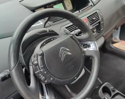 Ситроен Гранд С4 Пикассо 2012 в Тернополе на Automoto.ua Серый Ситроен Гранд С4 Пикассо, объемом двигателя 1.6 л и пробегом 239 тыс. км за 6999 $, фото 13 на Automoto.ua