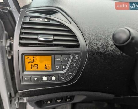 Серый Ситроен Гранд С4 Пикассо, объемом двигателя 1.6 л и пробегом 232 тыс. км за 6550 $, фото 28 на Automoto.ua