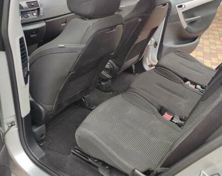 Ситроен Гранд С4 Пикассо 2012 в Тернополе на Automoto.ua Серый Ситроен Гранд С4 Пикассо, объемом двигателя 1.6 л и пробегом 239 тыс. км за 6999 $, фото 31 на Automoto.ua