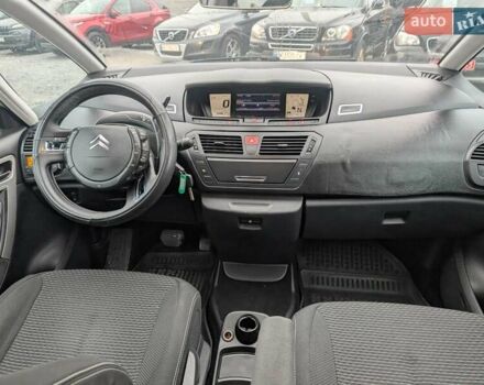Серый Ситроен Гранд С4 Пикассо, объемом двигателя 1.6 л и пробегом 232 тыс. км за 6550 $, фото 34 на Automoto.ua