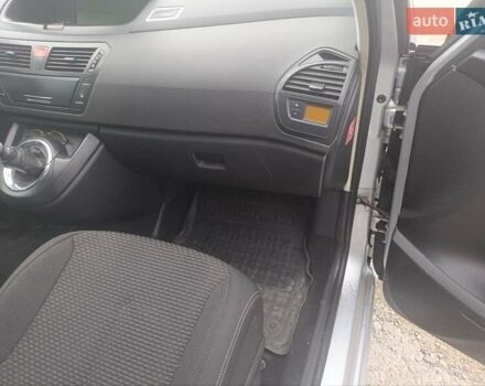 Серый Ситроен Гранд С4 Пикассо, объемом двигателя 1.6 л и пробегом 260 тыс. км за 7200 $, фото 1 на Automoto.ua