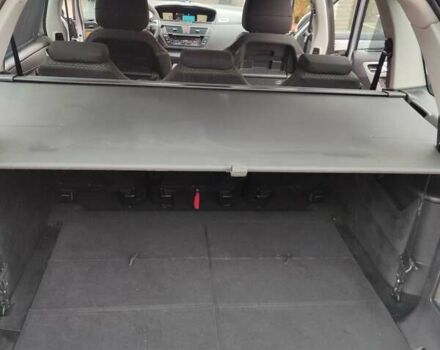 Ситроен Гранд С4 Пикассо 2012 в Тернополе на Automoto.ua Серый Ситроен Гранд С4 Пикассо, объемом двигателя 1.6 л и пробегом 239 тыс. км за 6999 $, фото 11 на Automoto.ua