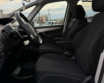 Серый Ситроен Гранд С4 Пикассо, объемом двигателя 1.6 л и пробегом 230 тыс. км за 7300 $, фото 12 на Automoto.ua