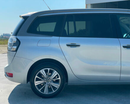 Серый Ситроен Гранд С4 Пикассо, объемом двигателя 2 л и пробегом 192 тыс. км за 10390 $, фото 4 на Automoto.ua