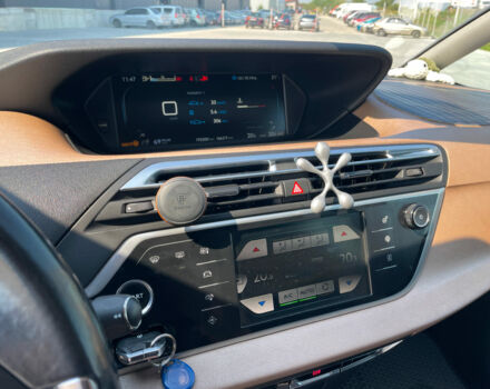 Серый Ситроен Гранд С4 Пикассо, объемом двигателя 2 л и пробегом 192 тыс. км за 10390 $, фото 22 на Automoto.ua