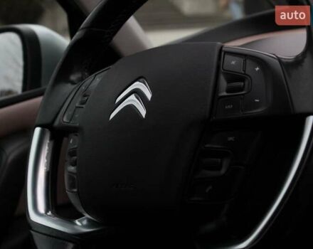 Ситроен Гранд С4 Пикассо 2013 в Львове на Automoto.ua Серый Ситроен Гранд С4 Пикассо, объемом двигателя 2 л и пробегом 198 тыс. км за 10900 $, фото 20 на Automoto.ua