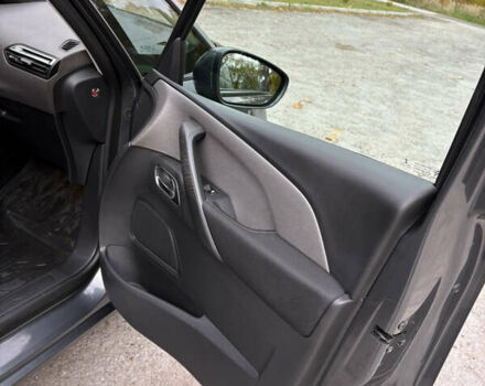 Серый Ситроен Гранд С4 Пикассо, объемом двигателя 1.6 л и пробегом 238 тыс. км за 10650 $, фото 36 на Automoto.ua