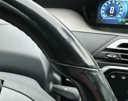 Серый Ситроен Гранд С4 Пикассо, объемом двигателя 2 л и пробегом 233 тыс. км за 11250 $, фото 45 на Automoto.ua