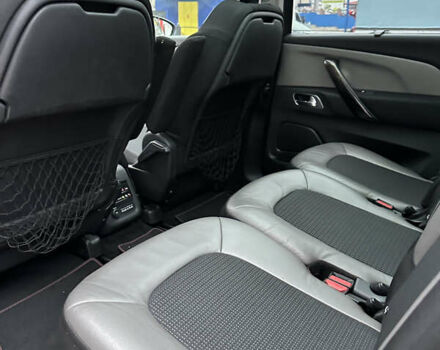 Сірий Сітроен Гранд С4 Пікассо, об'ємом двигуна 2 л та пробігом 235 тис. км за 10950 $, фото 32 на Automoto.ua