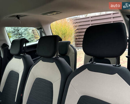 Серый Ситроен Гранд С4 Пикассо, объемом двигателя 1.6 л и пробегом 146 тыс. км за 8600 $, фото 28 на Automoto.ua