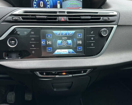 Серый Ситроен Гранд С4 Пикассо, объемом двигателя 2 л и пробегом 233 тыс. км за 11250 $, фото 43 на Automoto.ua