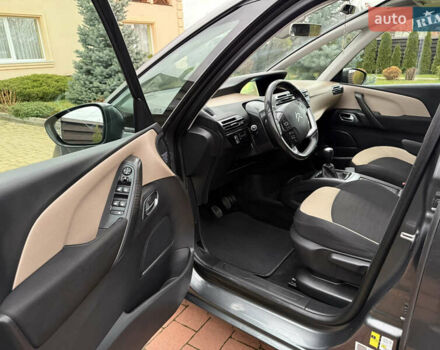 Серый Ситроен Гранд С4 Пикассо, объемом двигателя 1.6 л и пробегом 146 тыс. км за 8600 $, фото 15 на Automoto.ua