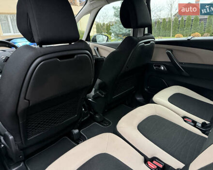 Серый Ситроен Гранд С4 Пикассо, объемом двигателя 1.6 л и пробегом 146 тыс. км за 8600 $, фото 24 на Automoto.ua