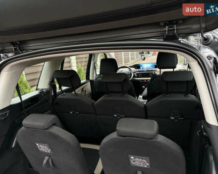 Серый Ситроен Гранд С4 Пикассо, объемом двигателя 1.6 л и пробегом 146 тыс. км за 8600 $, фото 32 на Automoto.ua