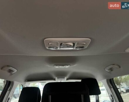 Сірий Сітроен Гранд С4 Пікассо, об'ємом двигуна 2 л та пробігом 291 тис. км за 10700 $, фото 14 на Automoto.ua