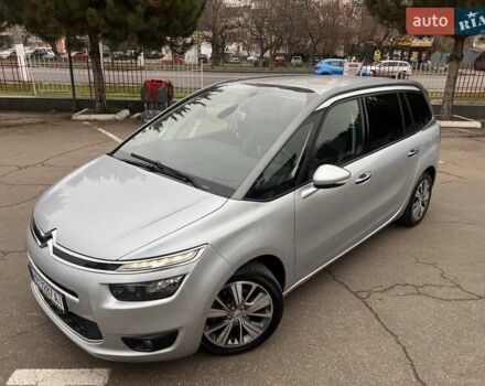 Сірий Сітроен Гранд С4 Пікассо, об'ємом двигуна 2 л та пробігом 291 тис. км за 10700 $, фото 2 на Automoto.ua