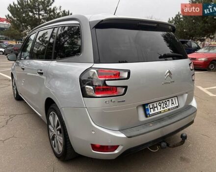 Сірий Сітроен Гранд С4 Пікассо, об'ємом двигуна 2 л та пробігом 291 тис. км за 10700 $, фото 8 на Automoto.ua