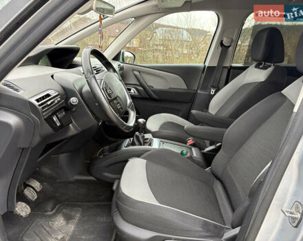 Сірий Сітроен Гранд С4 Пікассо, об'ємом двигуна 2 л та пробігом 240 тис. км за 11450 $, фото 23 на Automoto.ua