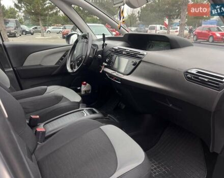 Сірий Сітроен Гранд С4 Пікассо, об'ємом двигуна 2 л та пробігом 291 тис. км за 10700 $, фото 18 на Automoto.ua