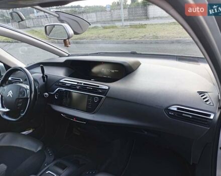 Серый Ситроен Гранд С4 Пикассо, объемом двигателя 2 л и пробегом 235 тыс. км за 13500 $, фото 11 на Automoto.ua