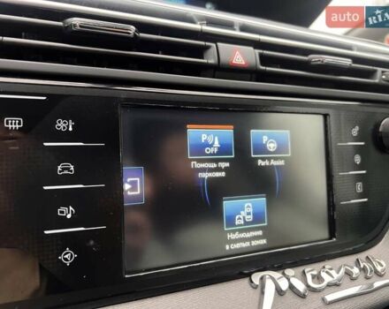 Сірий Сітроен Гранд С4 Пікассо, об'ємом двигуна 2 л та пробігом 291 тис. км за 10700 $, фото 26 на Automoto.ua