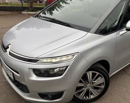 Сірий Сітроен Гранд С4 Пікассо, об'ємом двигуна 2 л та пробігом 291 тис. км за 10700 $, фото 1 на Automoto.ua