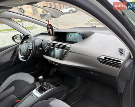 Сірий Сітроен Гранд С4 Пікассо, об'ємом двигуна 2 л та пробігом 240 тис. км за 11450 $, фото 24 на Automoto.ua