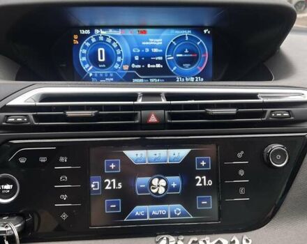 Сірий Сітроен Гранд С4 Пікассо, об'ємом двигуна 2 л та пробігом 291 тис. км за 10700 $, фото 22 на Automoto.ua