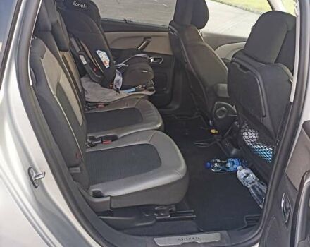 Серый Ситроен Гранд С4 Пикассо, объемом двигателя 2 л и пробегом 235 тыс. км за 13500 $, фото 15 на Automoto.ua