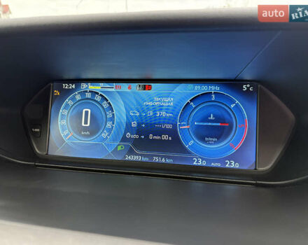 Сірий Сітроен Гранд С4 Пікассо, об'ємом двигуна 2 л та пробігом 240 тис. км за 11450 $, фото 19 на Automoto.ua