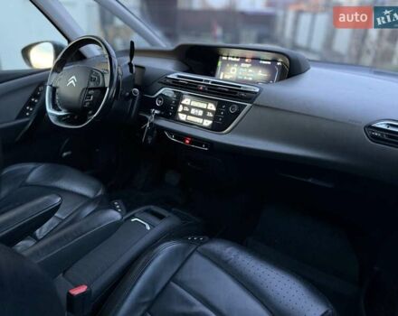 Сірий Сітроен Гранд С4 Пікассо, об'ємом двигуна 1.6 л та пробігом 95 тис. км за 14499 $, фото 24 на Automoto.ua