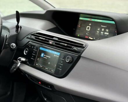 Серый Ситроен Гранд С4 Пикассо, объемом двигателя 2 л и пробегом 184 тыс. км за 13900 $, фото 40 на Automoto.ua