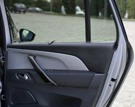 Серый Ситроен Гранд С4 Пикассо, объемом двигателя 1.6 л и пробегом 198 тыс. км за 13900 $, фото 46 на Automoto.ua